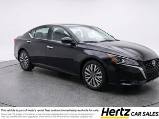 Used 2025 Nissan Altima 2.5 SV FWD video 1