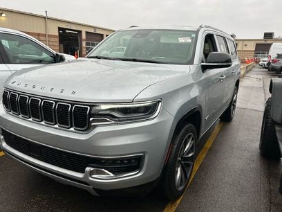 Used 2024 Jeep Wagoneer L Series III w/ Premium Group I