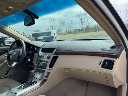 Used 2010 Cadillac CTS Performance image 19