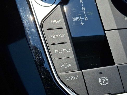 Used 2023 BMW X3 xDrive30i w/ Premium Package AWD/4WD image 23