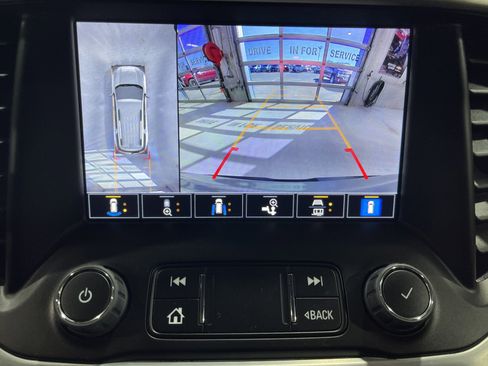 Used 2023 GMC Acadia SLT w/ Elevation Edition image 24