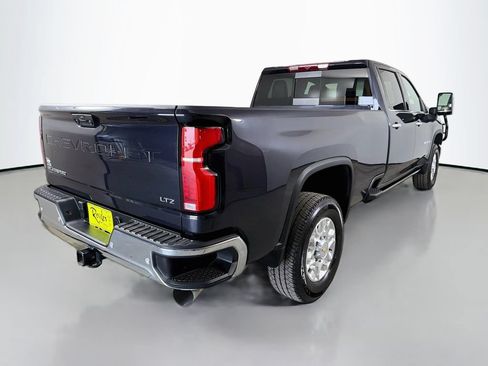 Used 2024 Chevrolet Silverado 3500 LTZ w/ LTZ Convenience Package AWD/4WD image 6