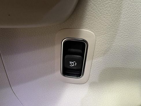 New 2026 Mercedes-Benz GLA 250 image 26