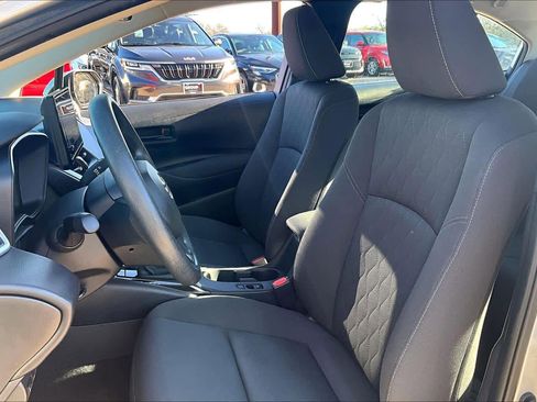 Used 2024 Toyota Corolla LE image 8