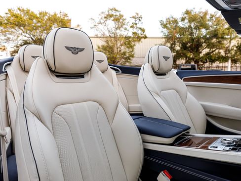 New 2026 Bentley Continental GTC image 38