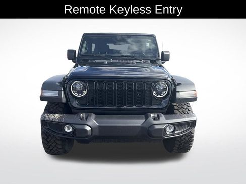 Used 2024 Jeep Wrangler Willys image 9