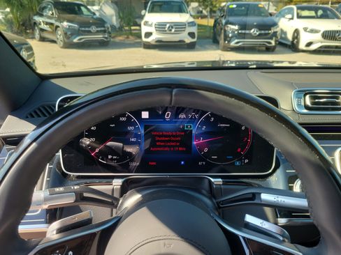 Certified 2025 Mercedes-Benz S 580 4MATIC Sedan image 27