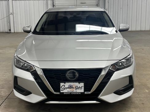 Used 2023 Nissan Sentra S FWD image 2