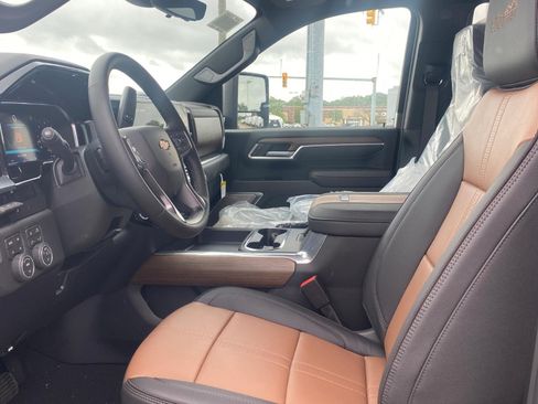 New 2026 Chevrolet Silverado 3500 High Country w/ High Country Premium Package AWD/4WD image 14