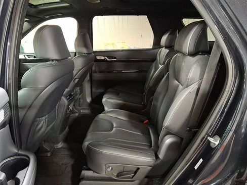 Certified 2023 Hyundai Palisade Calligraphy w/ Cargo Package AWD/4WD image 10