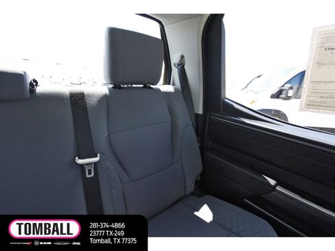 Used 2024 Toyota Tundra SR5 RWD image 12