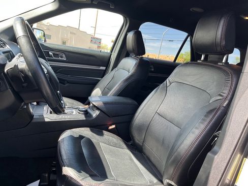 Used 2018 Ford Explorer Sport AWD/4WD image 25