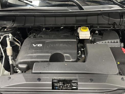 Used 2022 Nissan Pathfinder Platinum w/ Cargo Package AWD/4WD image 27