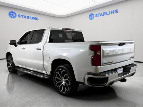 Used 2020 Chevrolet Silverado 1500 High Country w/ Z71 Off-Road Package AWD/4WD image 5