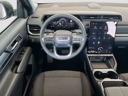 New 2026 GMC Terrain Elevation w/ Technology Package II FWD image 16