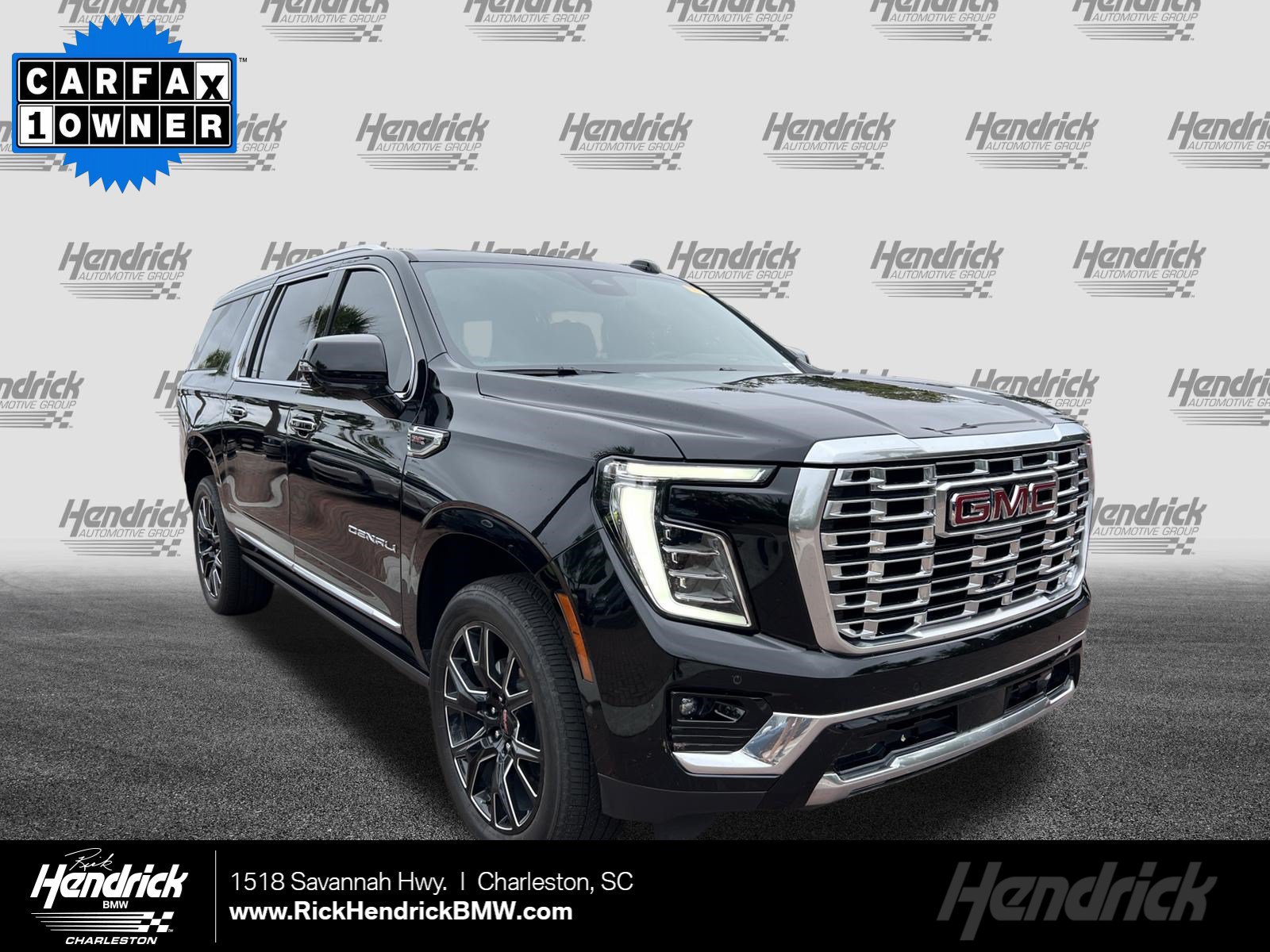 Used 2025 GMC Yukon XL Denali w/ Sun & Power Step Package AWD/4WD image 1
