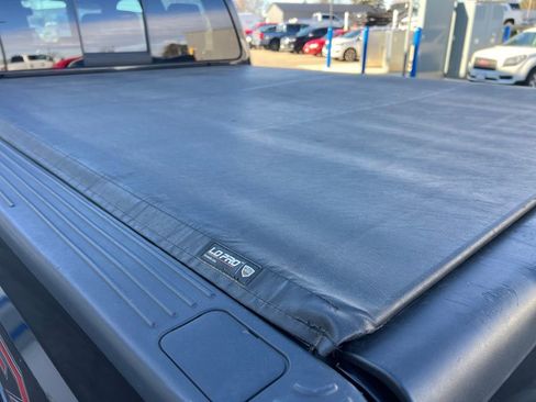 Used 2016 Ford F350 Lariat w/ Chrome Package image 32