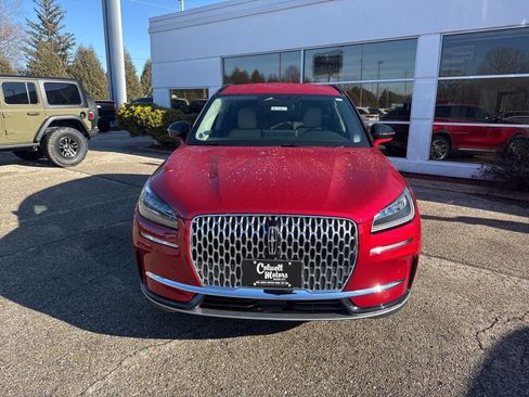 New 2026 Lincoln Corsair Premiere image 5