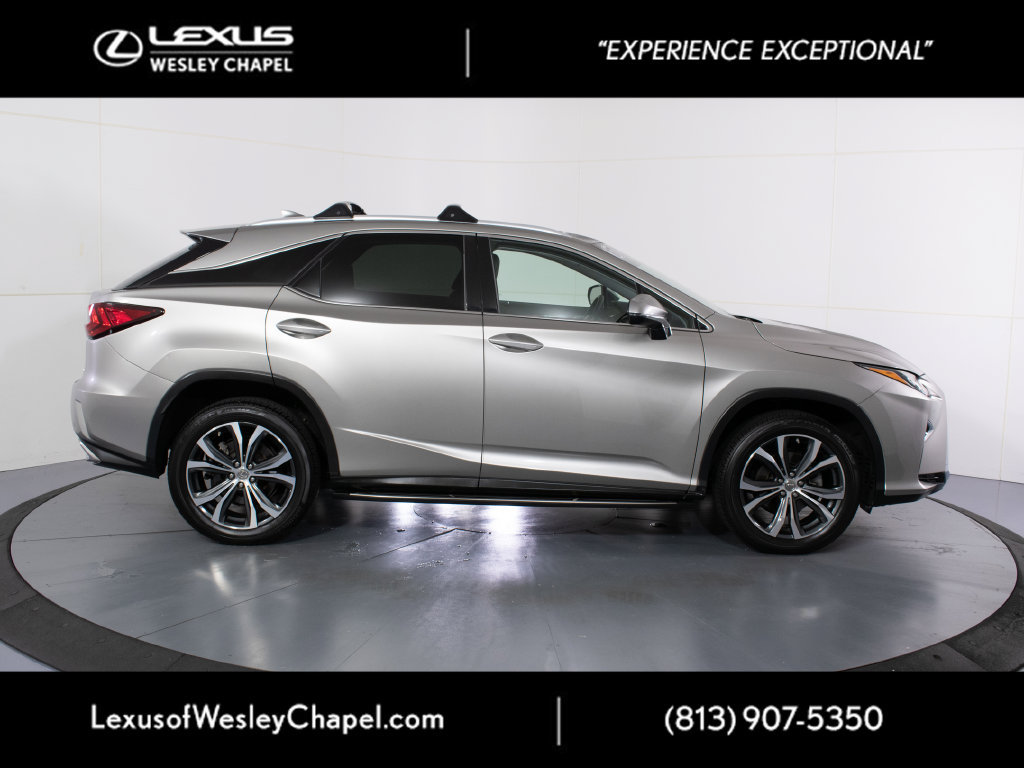 Used 2017 Lexus RX 350 AWD w/ Premium Package image 2