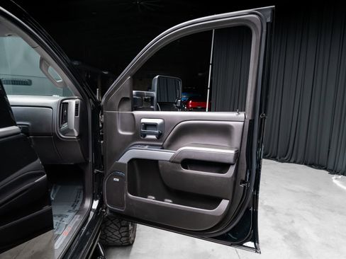 Used 2019 Chevrolet Silverado 2500 LTZ w/ Duramax Plus Package image 63