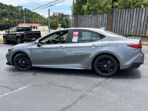 New 2026 Toyota Camry SE w/ Convenience Package FWD image 6