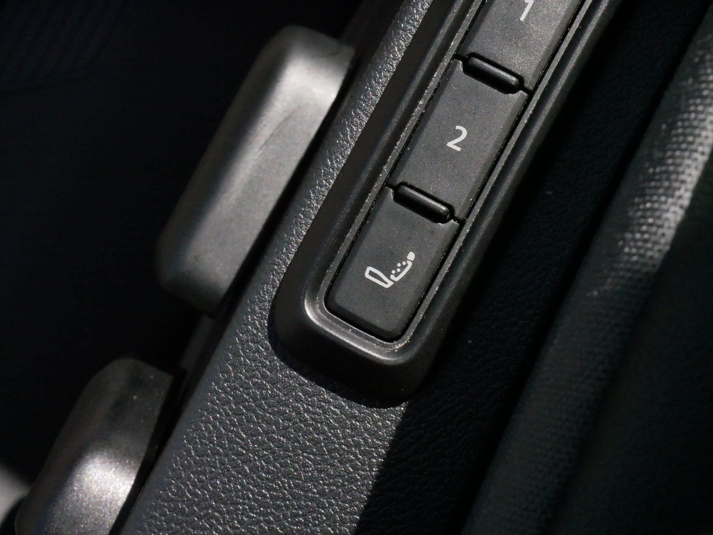 Used 2023 Volkswagen ID.4 Pro S AWD/4WD image 27