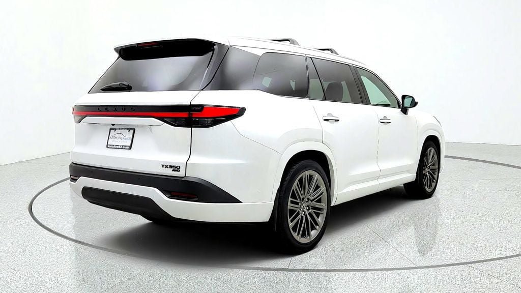 Used 2025 Lexus TX 350 AWD w/ Technology Package image 5