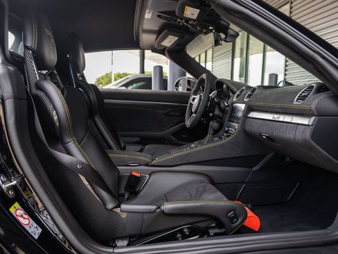 Certified 2024 Porsche 718 Boxster Spyder RS RWD image 48