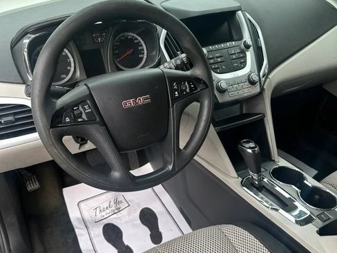 Used 2017 GMC Terrain SLE AWD/4WD image 10