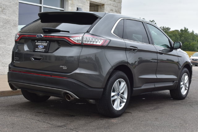 Used 2016 Ford Edge SEL w/ Equipment Group 201A AWD/4WD image 16