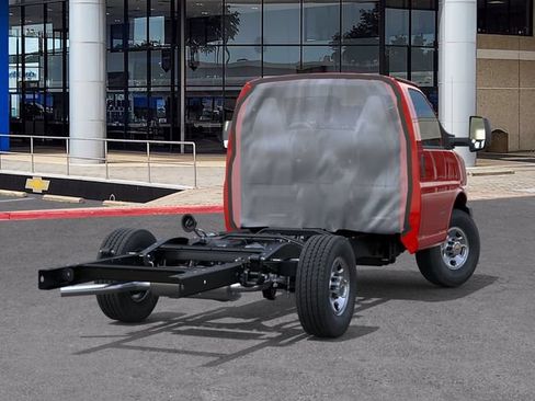 New 2026 Chevrolet Express 3500 w/ Power Convenience Package RWD image 4