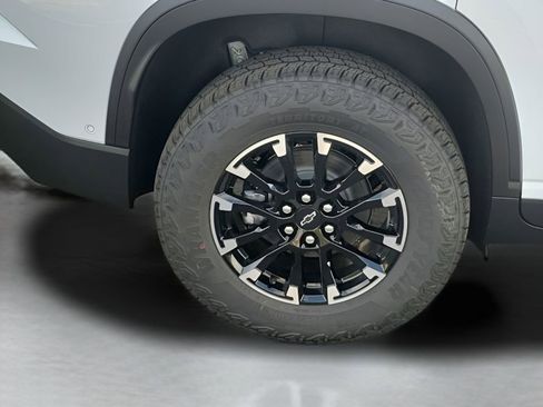 New 2026 Chevrolet Traverse Z71 w/ Enhanced Driving Package image 19