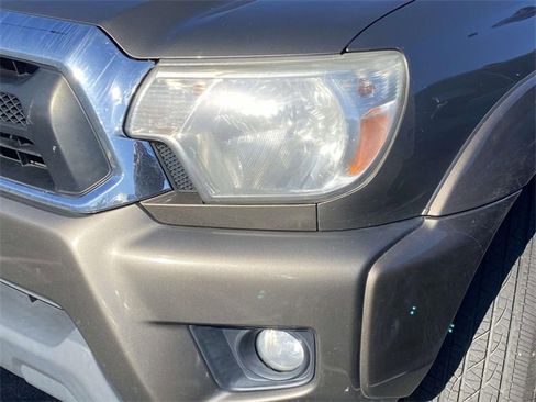 Used 2013 Toyota Tacoma PreRunner image 5