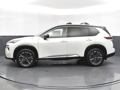 New 2026 Nissan Rogue Platinum w/ Platinum Premium Package image 3