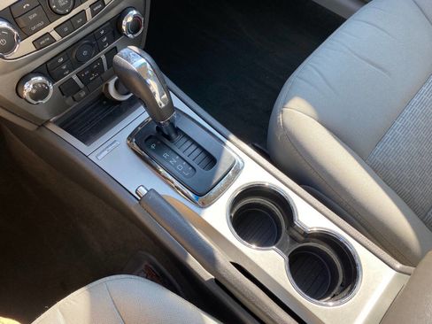 Used 2012 Ford Fusion SE image 30