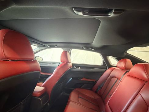 Used 2023 Kia K5 GT-Line image 21