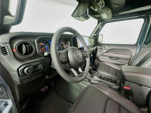 New 2026 Jeep Wrangler Unlimited Rubicon AWD/4WD image 9
