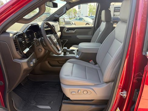 New 2026 GMC Sierra 1500 SLT w/ SLT Convenience Package AWD/4WD image 11