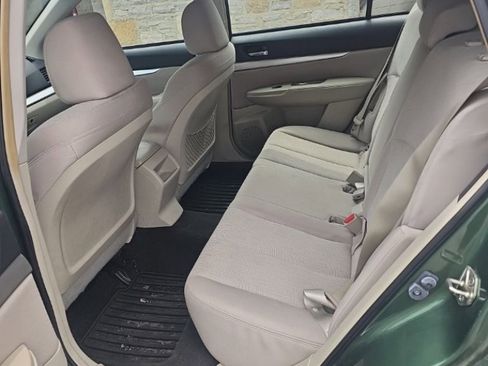 Used 2014 Subaru Outback 2.5i w/ Popular Package #1A AWD/4WD image 8