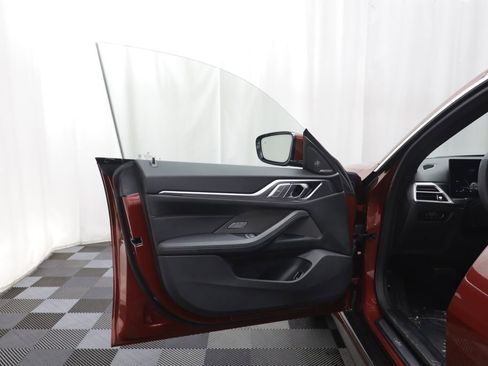 Certified 2025 BMW 430i xDrive AWD/4WD image 4
