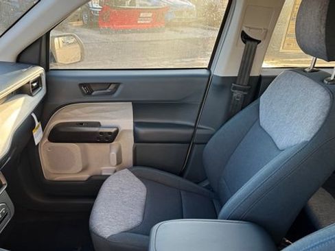 New 2026 Ford Maverick XLT image 24