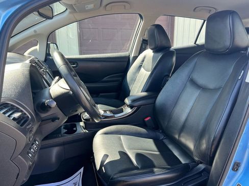 Used 2014 Nissan Leaf SL w/ Premium Package image 35