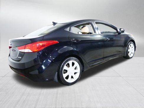 Used 2013 Hyundai Elantra Limited image 7