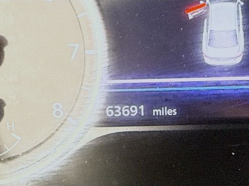 Used 2020 Nissan Sentra SR w/ Trunk Package FWD image 16