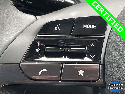 Certified 2025 Hyundai Elantra Sport image 20