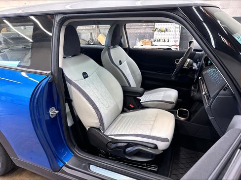 Used 2026 MINI Cooper S FWD image 10