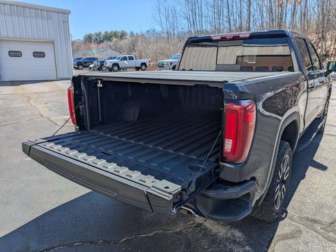 Certified 2022 GMC Sierra 1500 AT4 w/ AT4 Premium Package AWD/4WD image 34