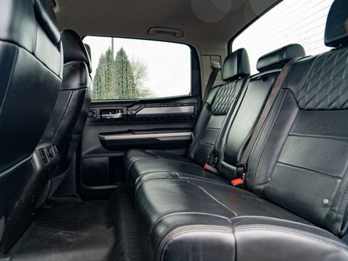 Used 2015 Toyota Tundra Platinum image 21