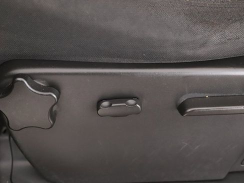 Used 2011 Chevrolet Silverado 2500 LT w/ Snow Plow Prep Package image 18