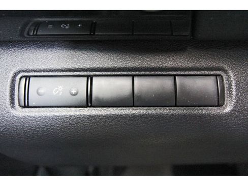 Certified 2024 Nissan Pathfinder S image 19